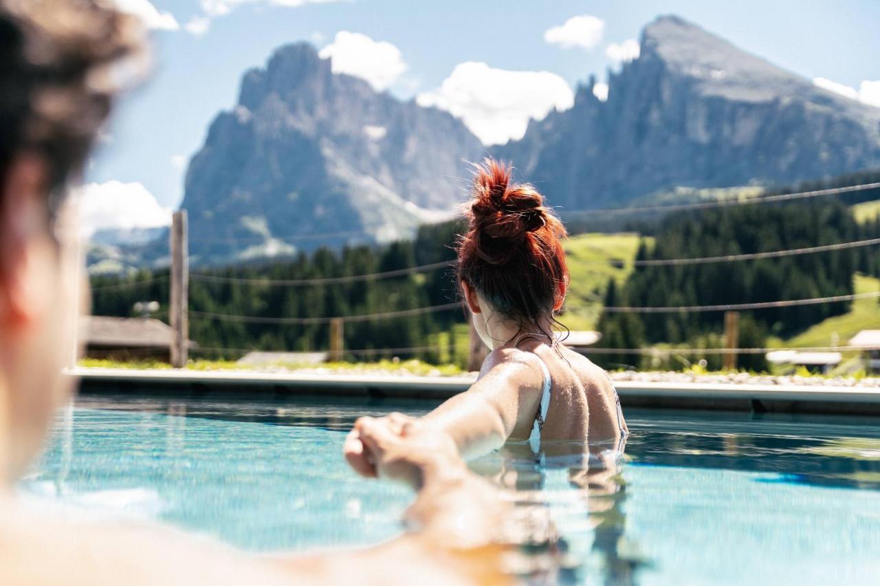 Saltria - Your Alpine Experience Alpe Di Siusi Luaran gambar