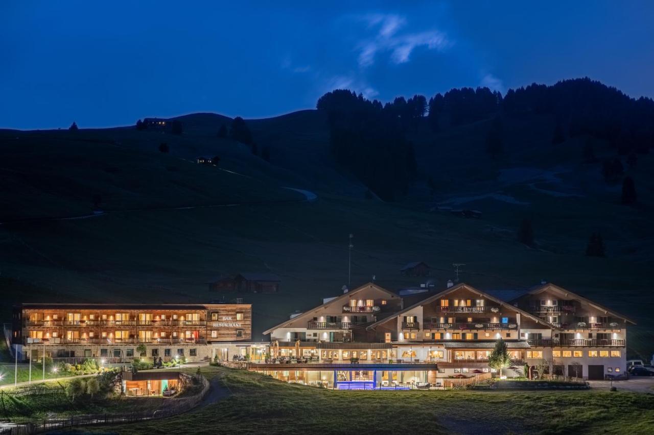 Saltria - Your Alpine Experience Alpe Di Siusi Luaran gambar